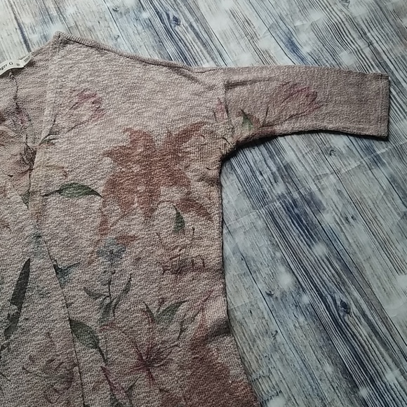 Ginger G Cardigan - Picture 5 of 7